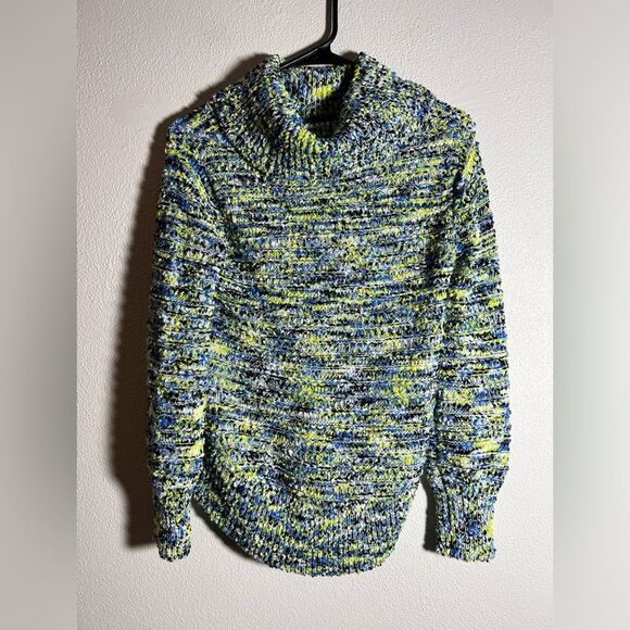 Skye’s the limit sweater - Picture 2 of 4